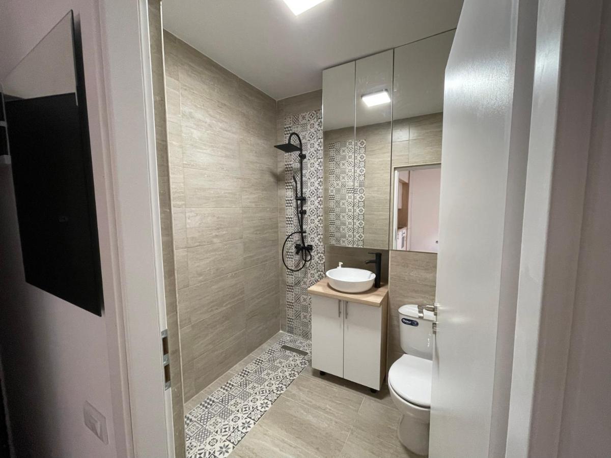 Treasure Luxury Apartment Palace Bucureşti Ngoại thất bức ảnh